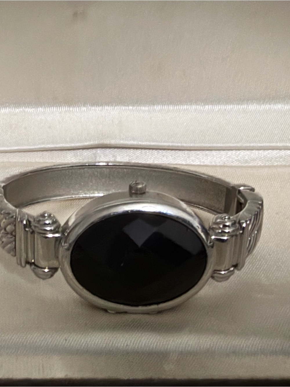 Cannes Women’s Bangle Watch with black onyx stone